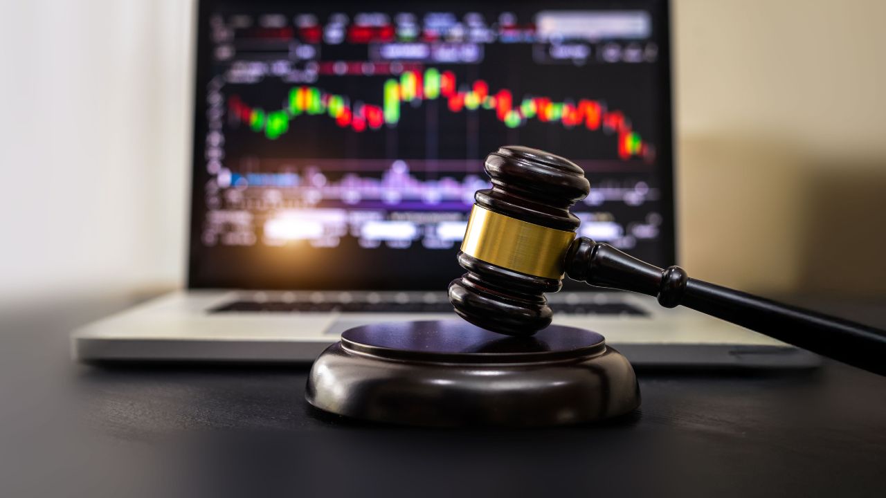 Zig-zag-managing-directors-and-officers-risk